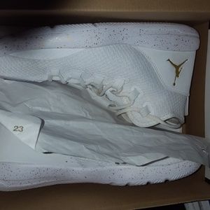 White/gold Jordan reveals